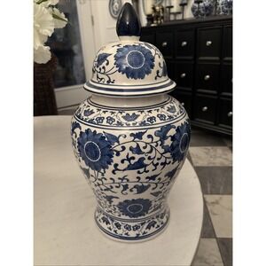 Hand Made Blue & White Floral Design Porcelain Ginger Jar Vase 18"h x 11"w